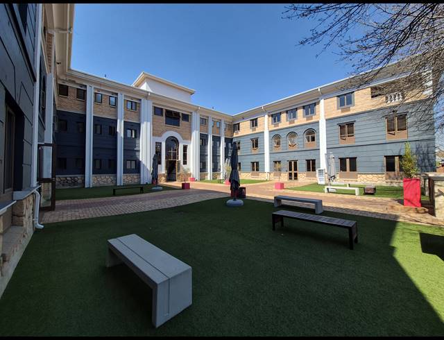 244M² OFFICE TO LET IN RIVONIA
